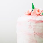 １歳の誕生日から毎年子どもと誕生日ケーキを撮り続けると最高の記念になります